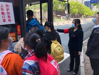 復學進行時 || 景德鎮(zhèn)公交、鷹潭公交開通復學專線