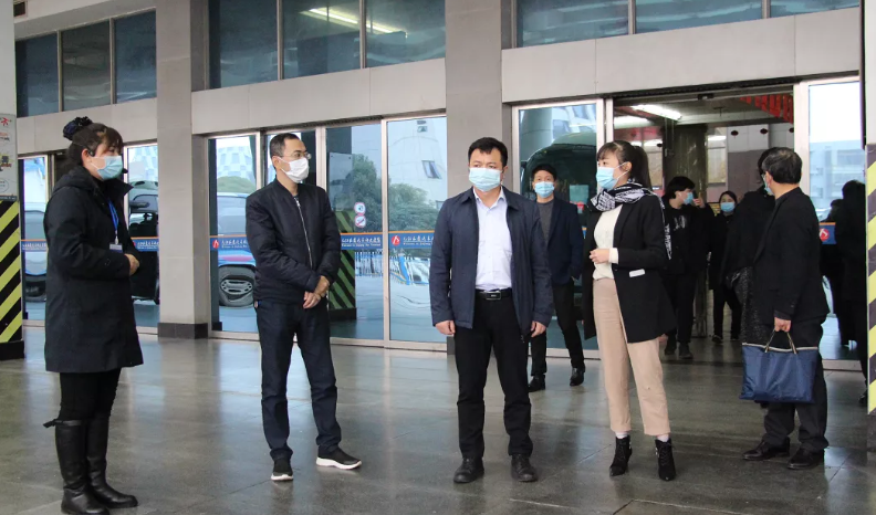 市政公用集團黨委委員、副總經(jīng)理郭曉慶一行調(diào)研九江長運、上饒汽運