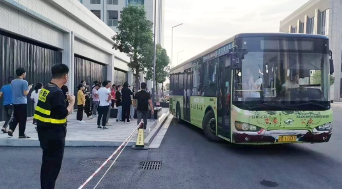 吉安長運(yùn)、公交：通勤包車 轉(zhuǎn)型升級(jí)新亮點(diǎn)