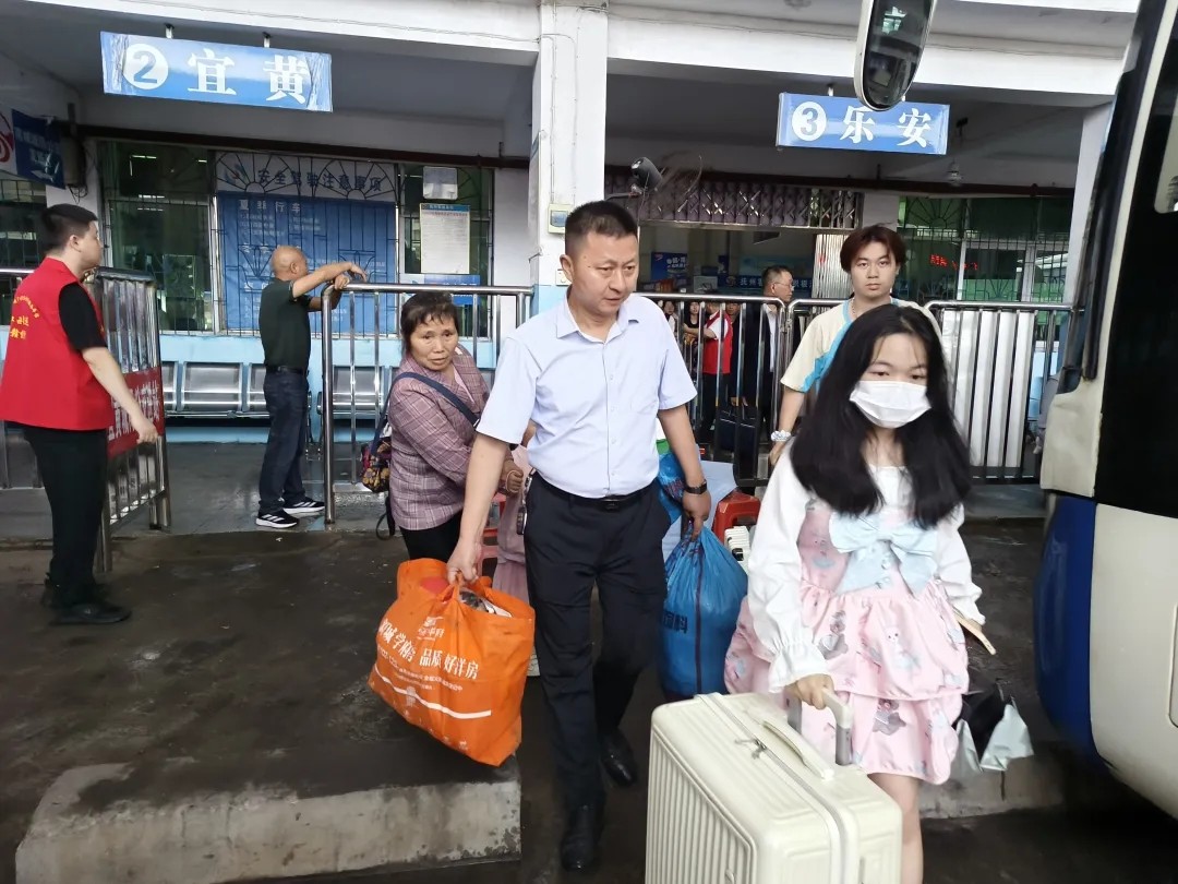 撫州長(zhǎng)運(yùn):溫馨服務(wù) 平安出行