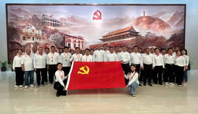 吉安公司：開(kāi)展“三山兩湖”紅色專線培訓(xùn)學(xué)習(xí)活動(dòng)