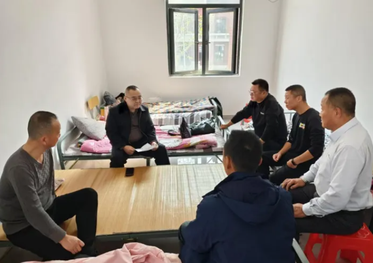 都市城際公交 旅游客運分公司開展慰問檢查