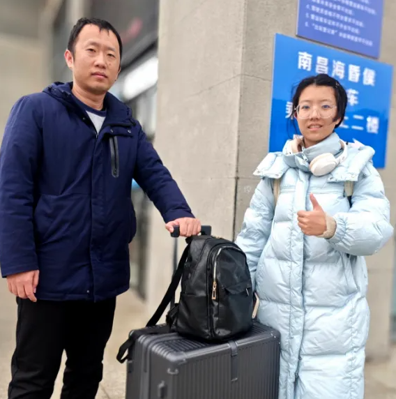 都市城際公交：校園直通車上遺失行李10分鐘速尋速還，高效！