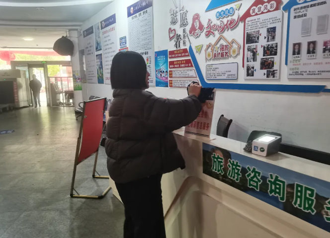 上饒汽運(yùn)：廣豐汽車客運(yùn)總站全員開(kāi)展衛(wèi)生大整治行動(dòng)